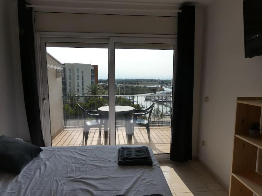 Estudio Con Vistas, Roses Ngoại thất bức ảnh