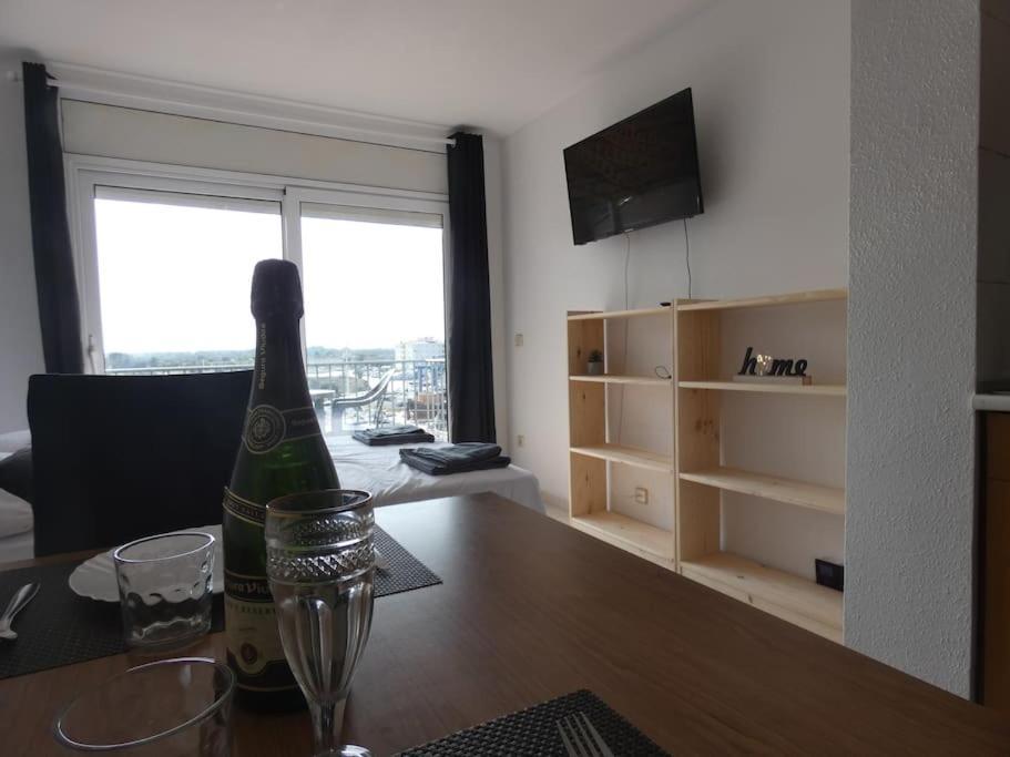 Estudio Con Vistas, Roses Ngoại thất bức ảnh